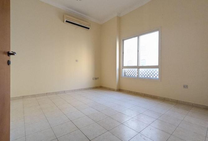 61674380 - Property Image 3