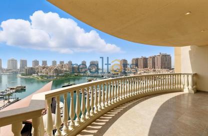 Apartment - 3 Bedrooms - 4 Bathrooms for sale in East Porto Drive - Porto Arabia - The Pearl Island - Doha