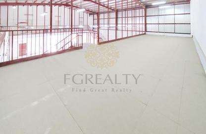 Warehouse - Studio - 1 for rent in Industrial Area 4 - Industrial Area - Industrial Area - Doha