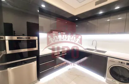 Apartment - 2 Bedrooms - 3 Bathrooms for rent in Floresta Gardens - Floresta Gardens - The Pearl Island - Doha