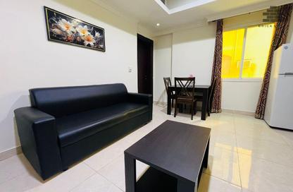 Apartment - 1 Bedroom - 1 Bathroom for rent in Salaja Street - Doha Al Jadeed - Doha