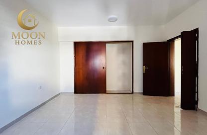 Apartment - 3 Bedrooms - 2 Bathrooms for rent in Umm Ghwailina Comm - Umm Ghuwalina - Umm Ghuwailina - Doha Apartment - 3 Bedrooms - 2 Bathrooms for rent in Umm Ghwailina Comm - Umm Ghuwalina - Umm Ghuwailina - Doha