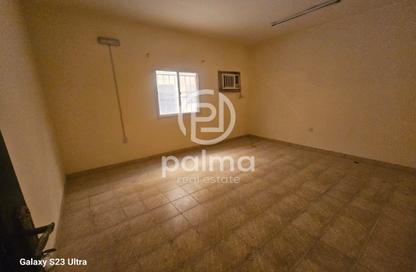Labor Camp - Studio - 7+ Bathrooms for rent in Industrial Area 5 - Industrial Area - Industrial Area - Doha
