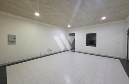 Villa - 3 - 3 for rent in Al Sakhama - Doha