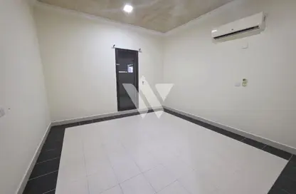Villa - 3 Bedrooms - 3 Bathrooms for rent in Al Sakhama - Doha Villa - 3 Bedrooms - 3 Bathrooms for rent in Al Sakhama - Doha