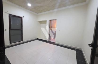 Villa - 3 - 3 for rent in Al Sakhama - Doha