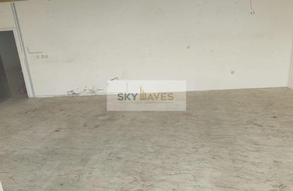 Shop - Studio - 1 Bathroom for rent in Muaither North - Muaither Area - Doha