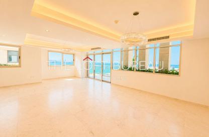 Duplex - 4 Bedrooms - 6 Bathrooms for sale in Crystal Residence - Gewan Island - The Pearl Island - Doha
