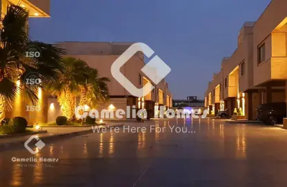 Compound - 4 Bedrooms - 6 Bathrooms for rent in Al Maamoura - Al Maamoura - Doha