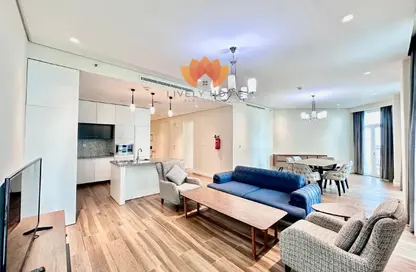 Apartment - 2 Bedrooms - 4 Bathrooms for rent in Floresta Gardens - Floresta Gardens - The Pearl Island - Doha