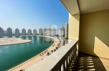 Apartment - 2 Bedrooms - 4 Bathrooms for rent in Viva East - Viva Bahriyah - The Pearl Island - Doha