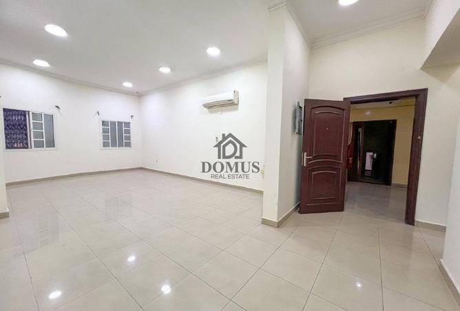 54493984 - صورة العقار 2