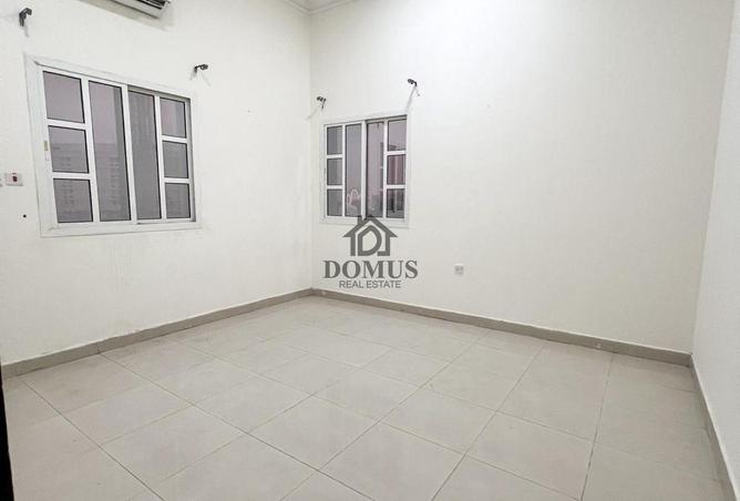 54493984 - صورة العقار 3