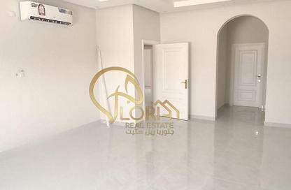 Villa - 4 Bedrooms - 4 Bathrooms for rent in Ain Khaled Villas - Ain Khaled - Doha