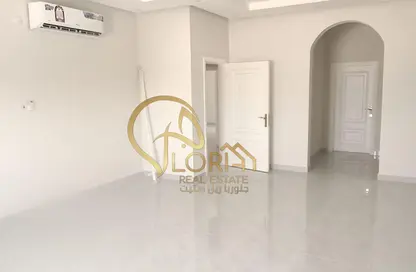 Villa - 4 Bedrooms - 4 Bathrooms for rent in Ain Khaled Villas - Ain Khaled - Doha