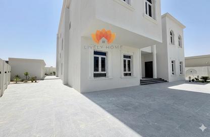 Villa - 7+ Bedrooms - 7+ Bathrooms for rent in Waterfront West Villas - Waterfront Residential - The Waterfront - Lusail