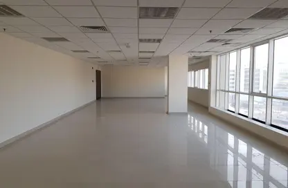 مساحات مكتبية - 3 غرف نوم - 2 حمامات للايجار في شارع البنوك - مشيرب - الدوحة مساحات مكتبية - 3 غرف نوم - 2 حمامات للايجار في شارع البنوك - مشيرب - الدوحة