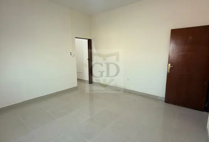 63588417 - Property Image 3