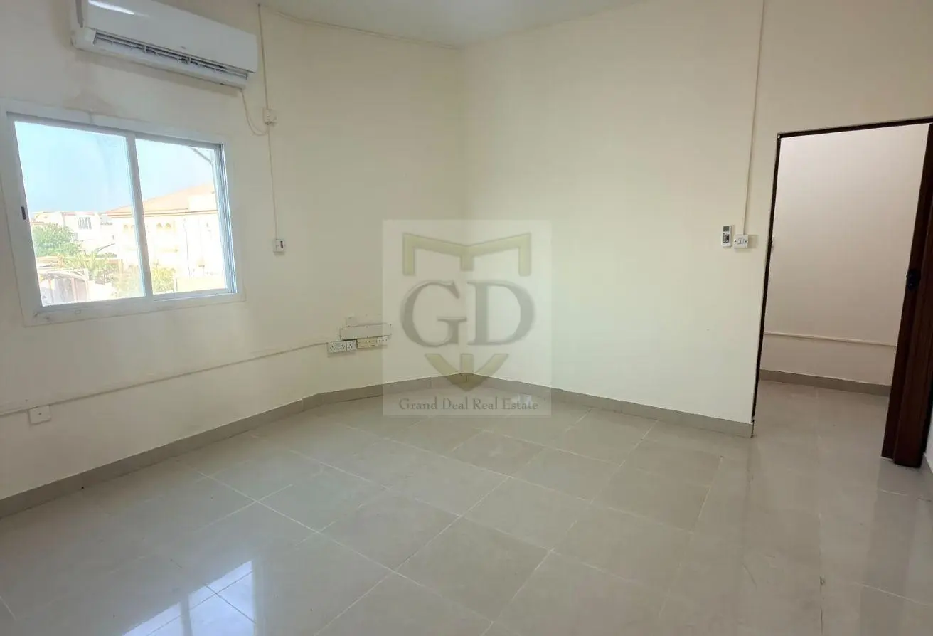 63588417 - Property Main Image