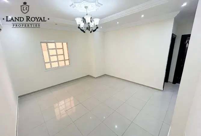 63807621 - Property Image 3