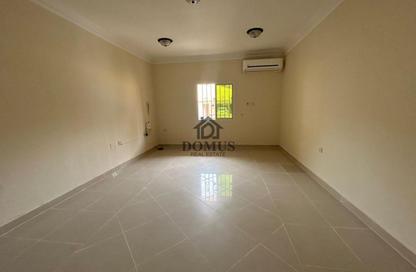 Apartment - 2 Bedrooms - 2 Bathrooms for rent in Tadmur Street - Old Airport Road - Doha