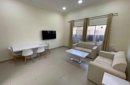 Apartment - 2 - 2 for rent in Madinat Khalifa Building 58 - Madinat Khalifa South - Madinat Khalifa - Doha Apartment - 2 - 2 for rent in Madinat Khalifa Building 58 - Madinat Khalifa South - Madinat Khalifa - Doha