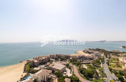 Apartment - 2 Bedrooms - 4 Bathrooms for rent in Floresta Gardens - Floresta Gardens - The Pearl Island - Doha