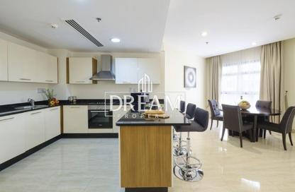 Apartment - 2 Bedrooms - 3 Bathrooms for rent in Fereej Bin Mahmoud North - Fereej Bin Mahmoud - Doha