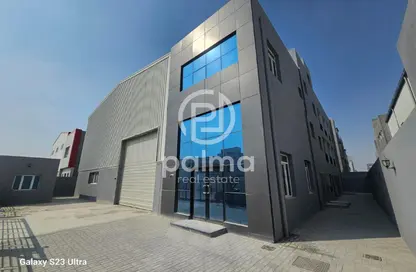 مخزن - استوديو - 4 حمامات للايجار في شارع الصناعية الشرقي - بركة العوامر - الوكرة