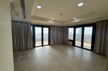 Apartment - 2 Bedrooms - 3 Bathrooms for rent in West Porto Drive - Porto Arabia - The Pearl Island - Doha