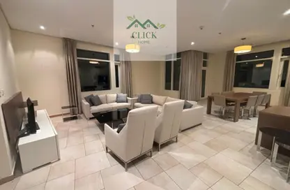 Apartment - 4 Bedrooms - 6 Bathrooms for rent in Fereej Bin Mahmoud South - Fereej Bin Mahmoud - Doha