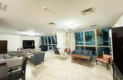 Apartment - 3 Bedrooms - 5 Bathrooms for rent in Zig Zag Tower B - Zig Zag Towers - West Bay - Doha