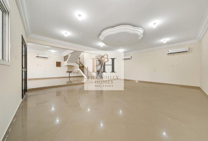 2Om0CErblFw - Property Main Image