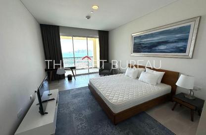 Apartment - 2 Bedrooms - 2 Bathrooms for rent in Viva Central - Viva Bahriyah - The Pearl Island - Doha