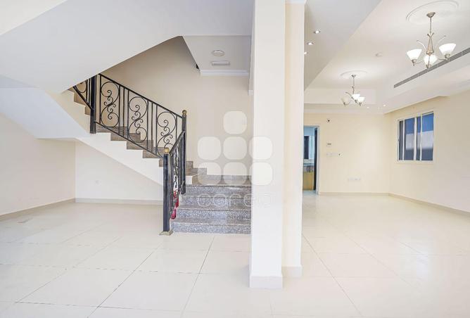 53618567 - صورة العقار 2