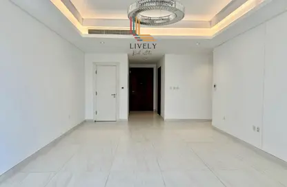 شقة - 2 غرف نوم - 4 حمامات للايجار في كريستال ريزيدنس - جزيرة جيوان - جزيرة اللؤلؤة - الدوحة