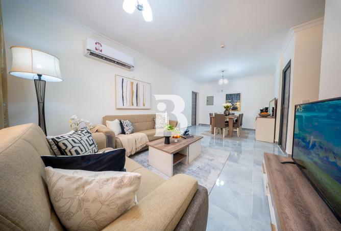 53282650 - Property Image 2