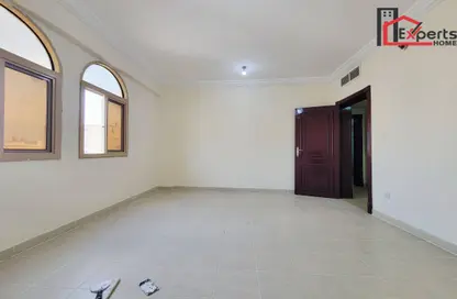 Apartment - 2 Bedrooms - 2 Bathrooms for rent in Al Sadd Road - Al Sadd - Doha