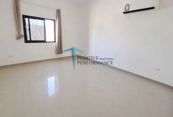 56670633 - Property Image 2
