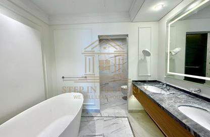 Apartment - 1 Bedroom - 2 Bathrooms for sale in Al Mayyas by Al Mirqab Living - Porto Arabia - The Pearl Island - Doha Apartment - 1 Bedroom - 2 Bathrooms for sale in Al Mayyas by Al Mirqab Living - Porto Arabia - The Pearl Island - Doha