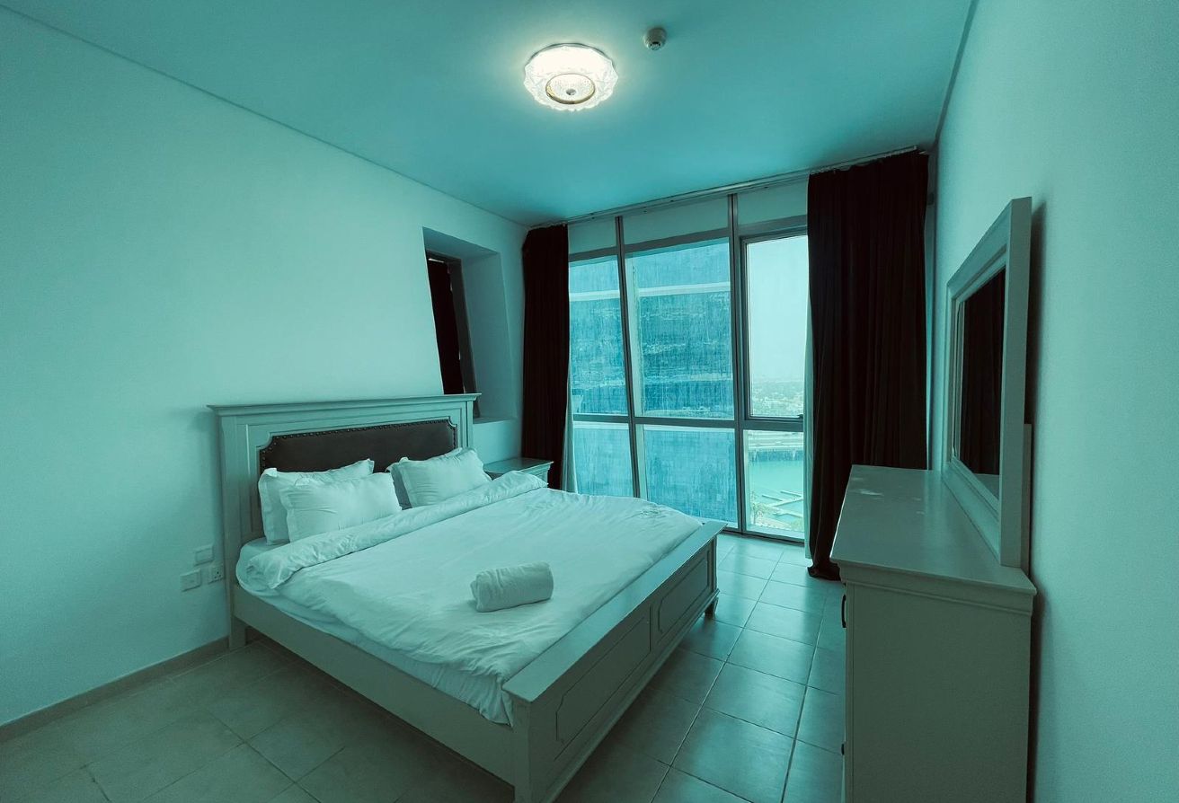 2BR + MAID APPRTMENT | FULL SEA VIEW| HIGHER FLOOR thumbnail 3