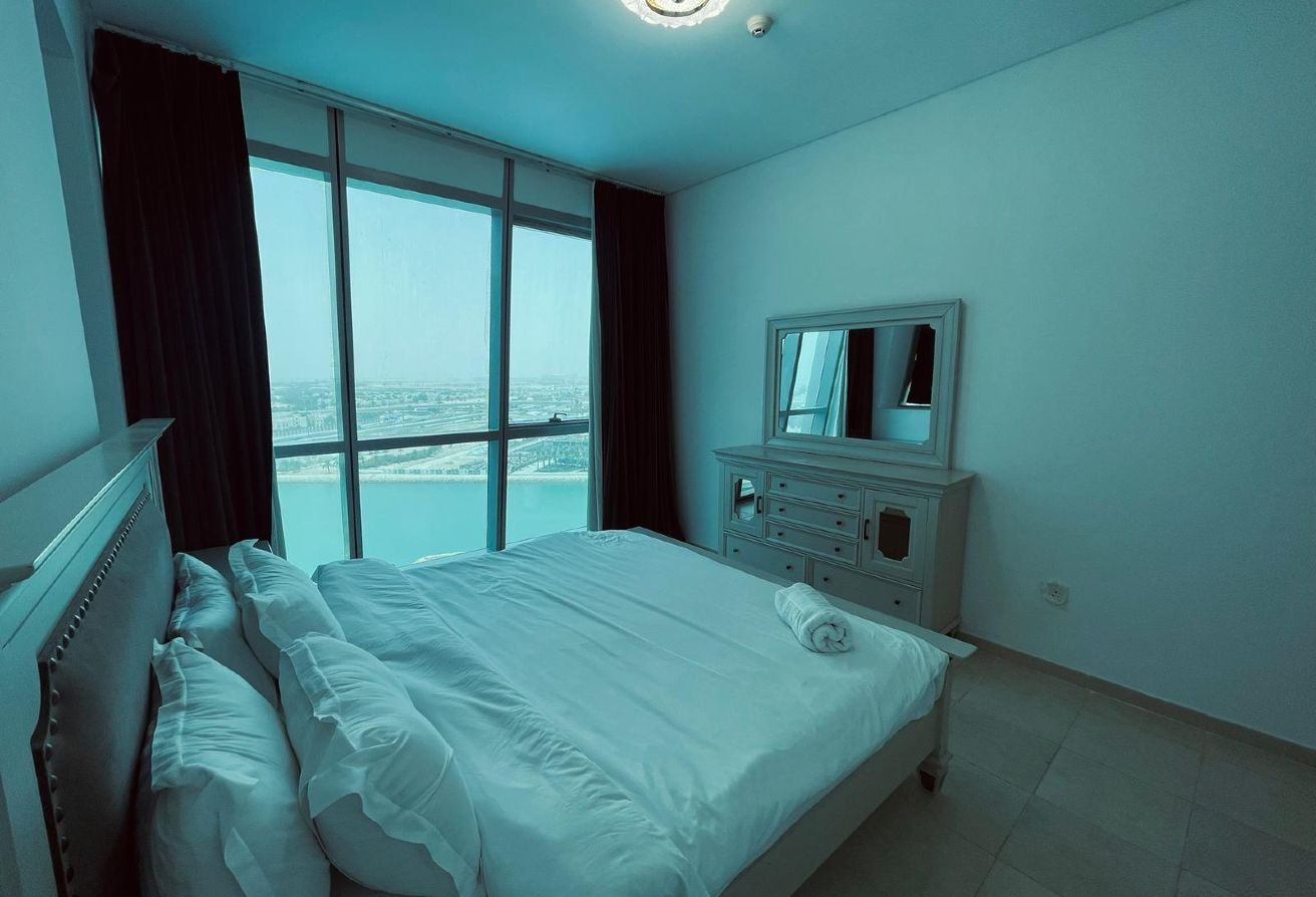 2BR + MAID APPRTMENT | FULL SEA VIEW| HIGHER FLOOR thumbnail 10