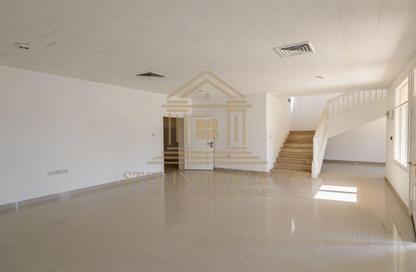 Villa - 4 Bedrooms - 5 Bathrooms for rent in Al Sadd Road - Al Sadd - Doha Villa - 4 Bedrooms - 5 Bathrooms for rent in Al Sadd Road - Al Sadd - Doha