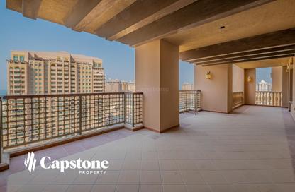Apartment - 4 Bedrooms - 6 Bathrooms for rent in Marina Gate - Porto Arabia - The Pearl Island - Doha