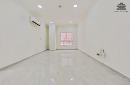Apartment - 2 Bedrooms - 2 Bathrooms for rent in Muntazah 13 - Al Muntazah - Doha