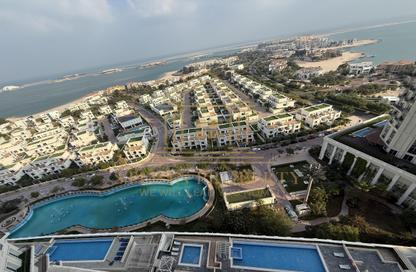 Apartment - 3 Bedrooms - 5 Bathrooms for rent in Floresta Gardens - Floresta Gardens - The Pearl Island - Doha