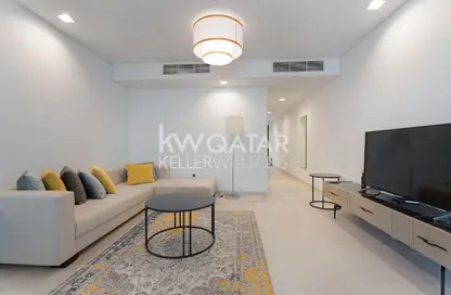 Apartment - Studio - 1 Bathroom for rent in Viva West - Viva Bahriyah - The Pearl Island - Doha