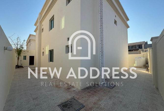 61224695 - Property Image 2