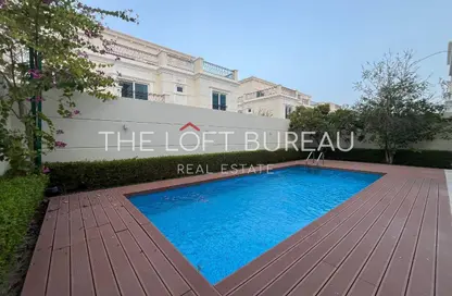 فيلا - 6 غرف نوم - 5 حمامات للايجار في حدائق فلورستا - حدائق فلورستا - جزيرة اللؤلؤة - الدوحة