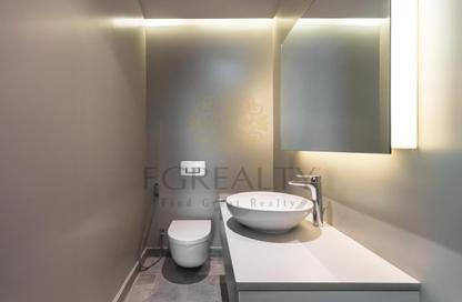 Apartment - 2 Bedrooms - 4 Bathrooms for sale in Seef Lusail Tower 1 - Seef Lusail - Lusail City - Lusail